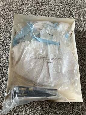 Beth's Hobby Outfit #18750 White Lace Dress with Violin Set